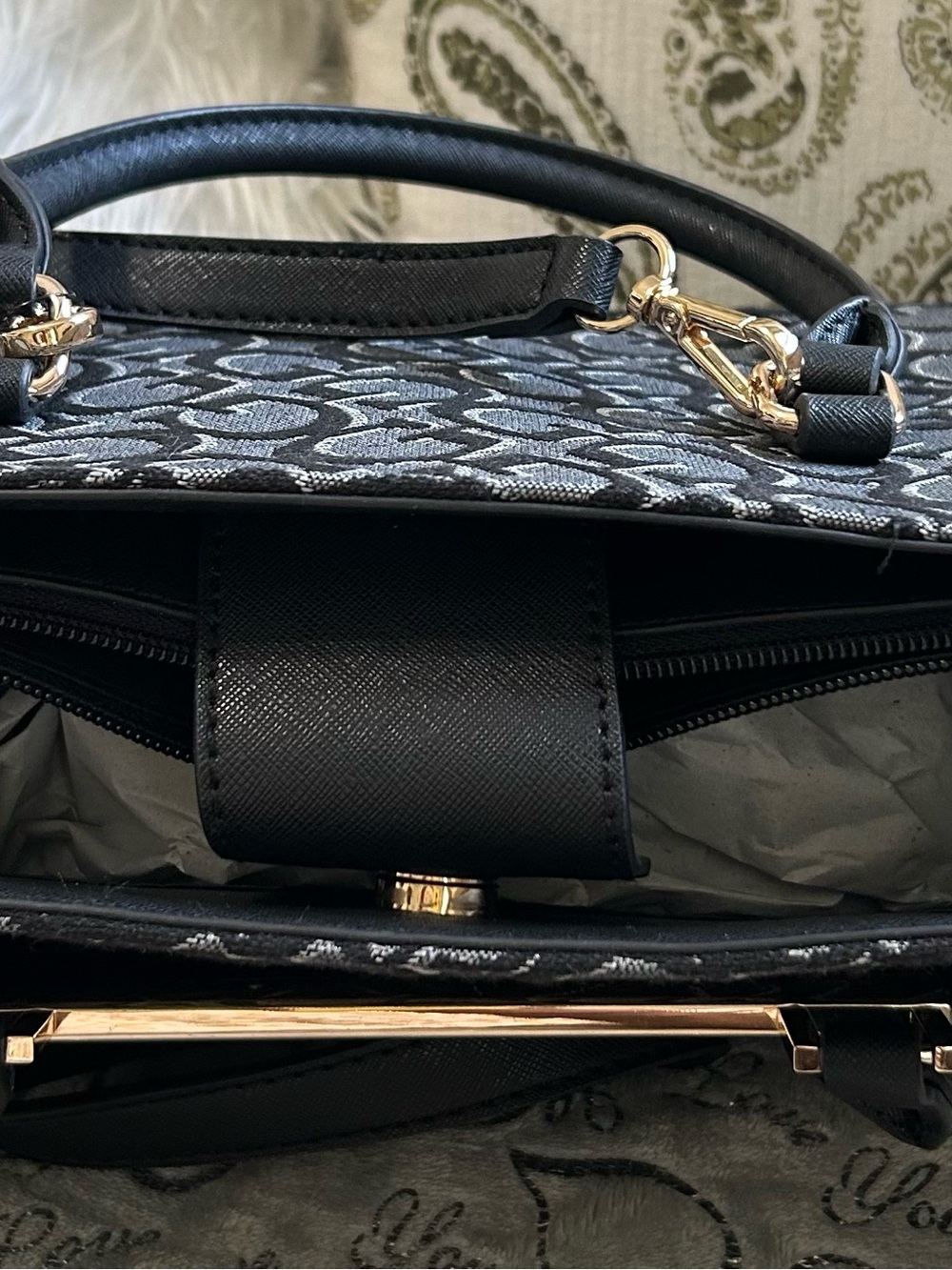 NWT GUESS Black & Gray Medium Logo Marva Jacquard Satchel with Gold Accent - Picture 4 of 6